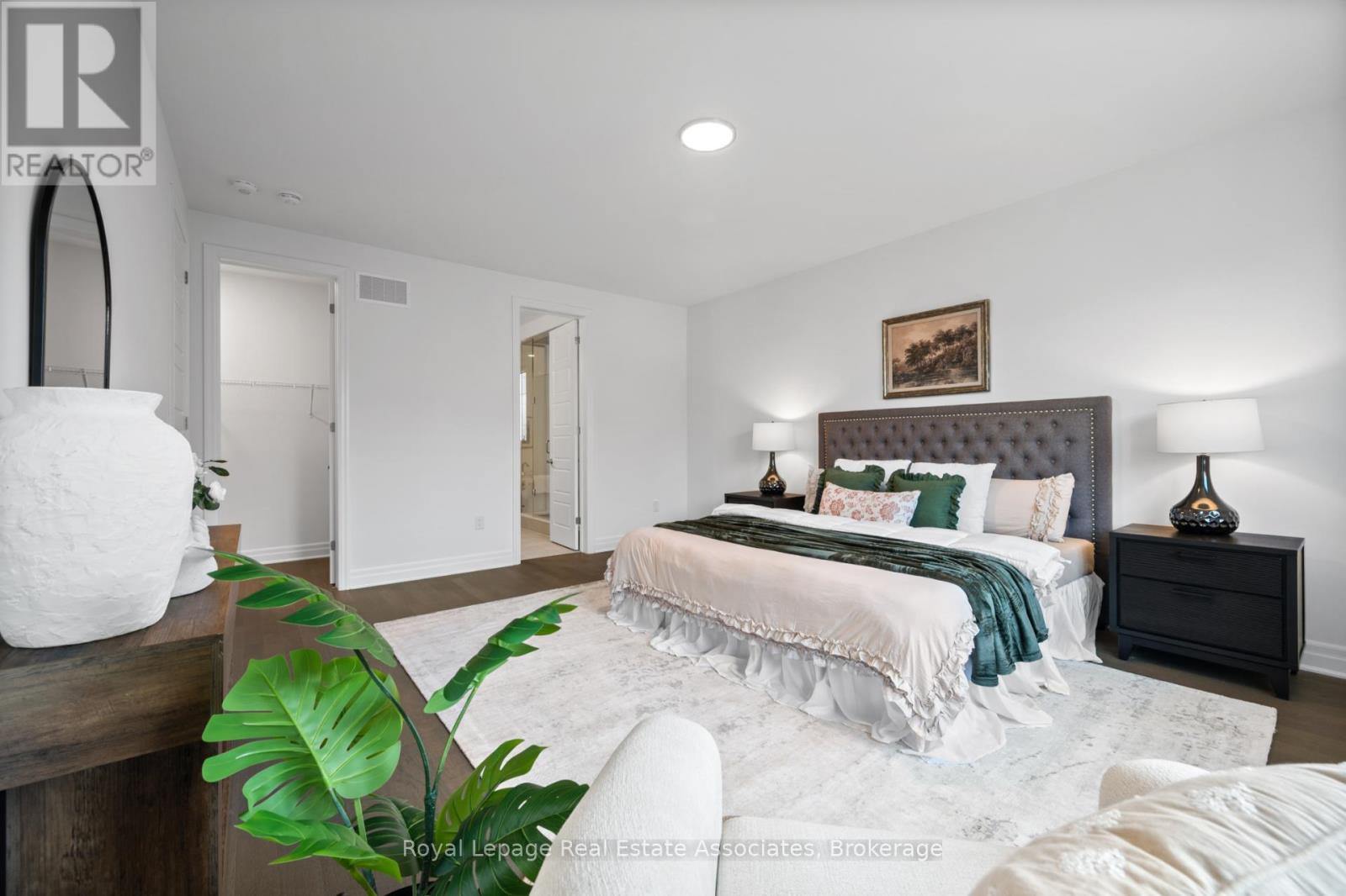 1249 Onyx Trail, Oakville, Ontario  L6H 8A8 - Photo 26 - W12516256