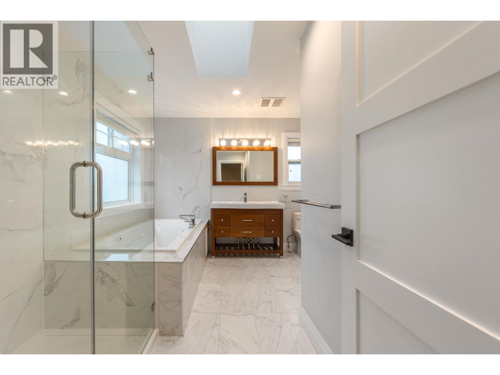 1028 Cornwall Street, New Westminster, British Columbia  V3M 1S2 - Photo 20 - R3071783