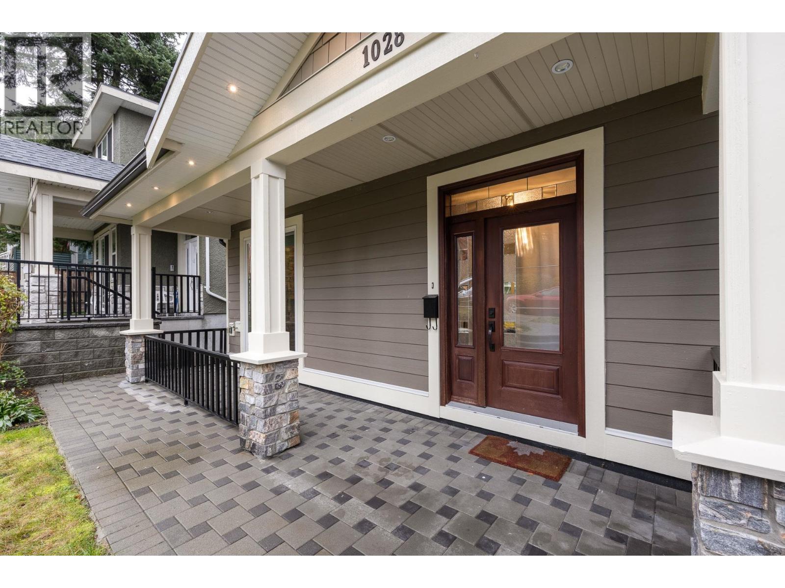 1028 Cornwall Street, New Westminster, British Columbia  V3M 1S2 - Photo 35 - R3071783