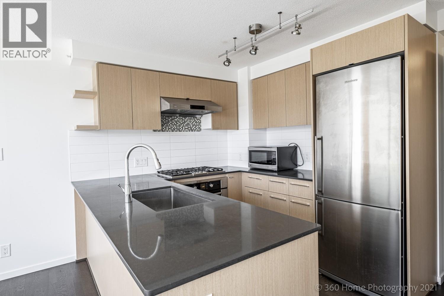 7xx 7988 Ackroyd Road, Richmond, British Columbia V6X 0K6 - Photo 3 - R3071770