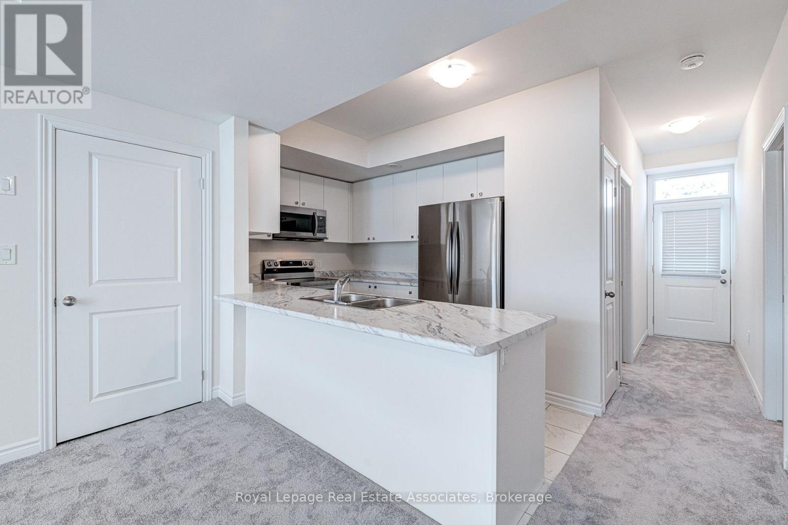 53 - 383 Dundas Street E, Hamilton, Ontario  L8B 1X6 - Photo 6 - X12271188