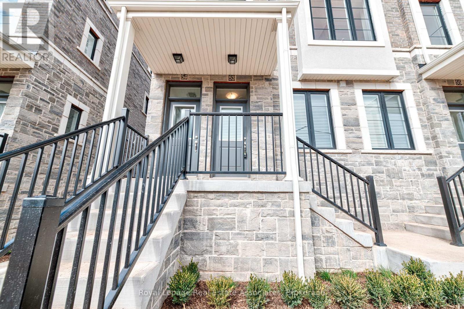 53 - 383 Dundas Street E, Hamilton, Ontario  L8B 1X6 - Photo 3 - X12271188