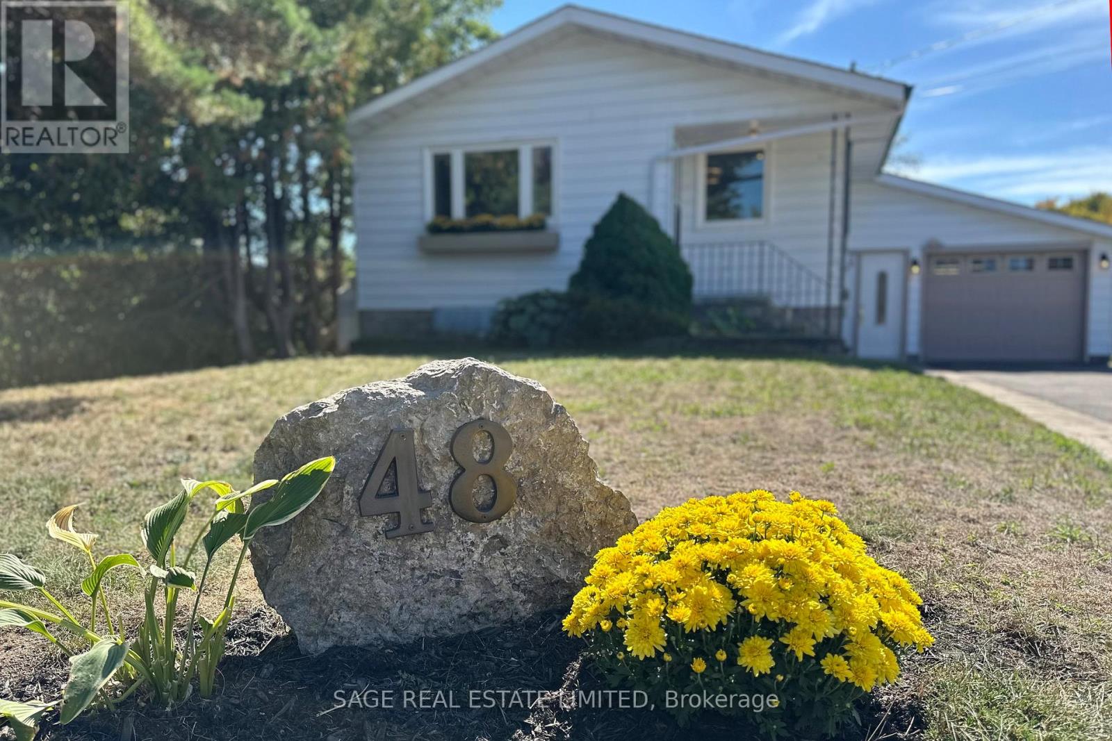 48 Queen Street, Kawartha Lakes, Ontario K0M 1A0 - Photo 28 - X12412732