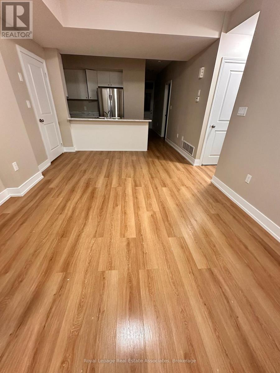 53 - 383 Dundas Street E, Hamilton, Ontario  L8B 1X6 - Photo 4 - X12271188