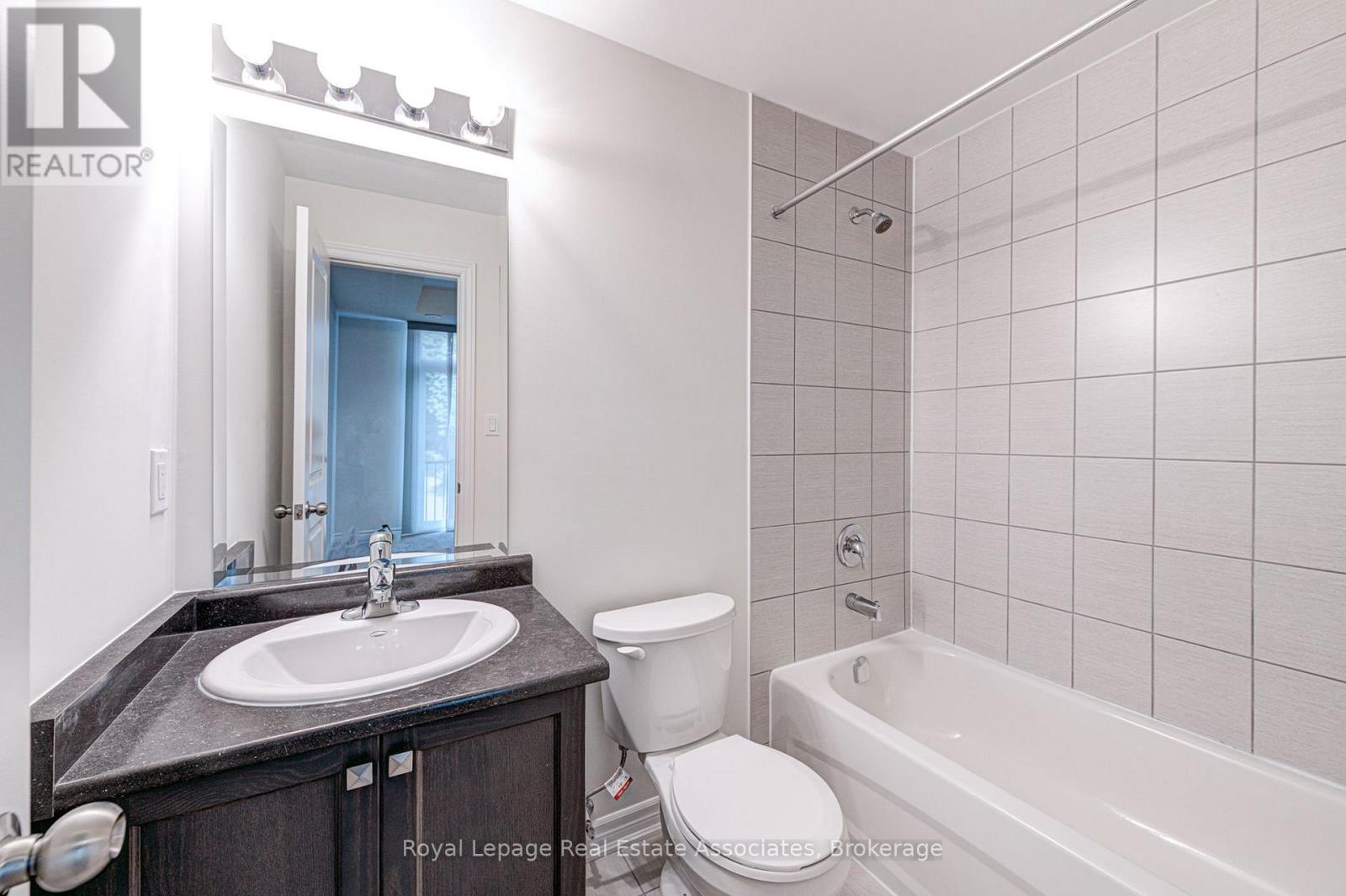 53 - 383 Dundas Street E, Hamilton, Ontario  L8B 1X6 - Photo 16 - X12271188