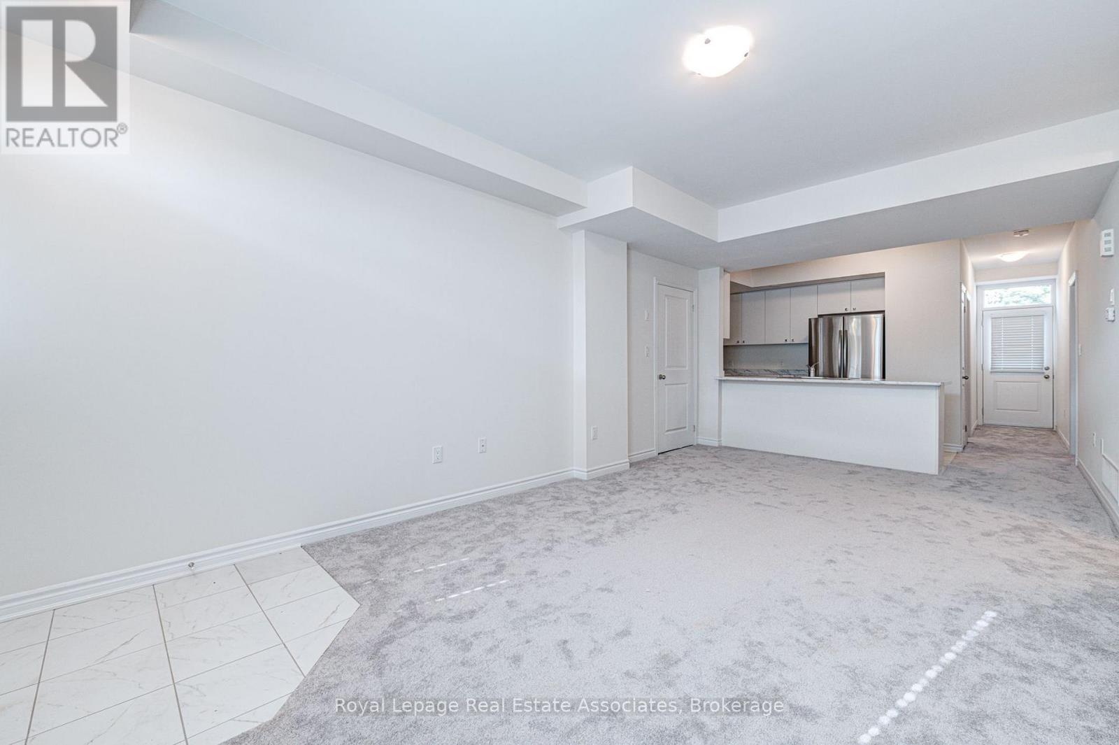 53 - 383 Dundas Street E, Hamilton, Ontario  L8B 1X6 - Photo 5 - X12271188