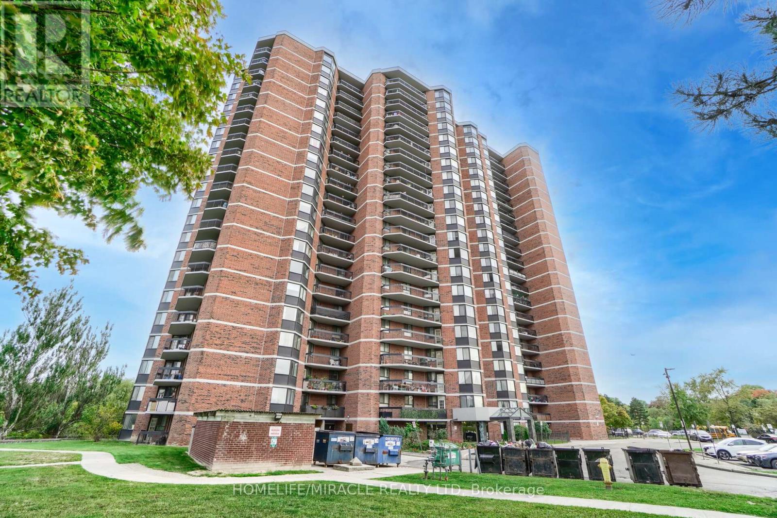 208 - 236 Albion Road, Toronto, Ontario  M9W 6A6 - Photo 3 - W12594926