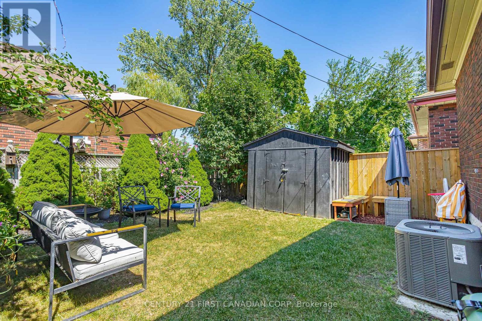 872 Lovett Street, London East, Ontario  N5Z 1N5 - Photo 38 - X12438520