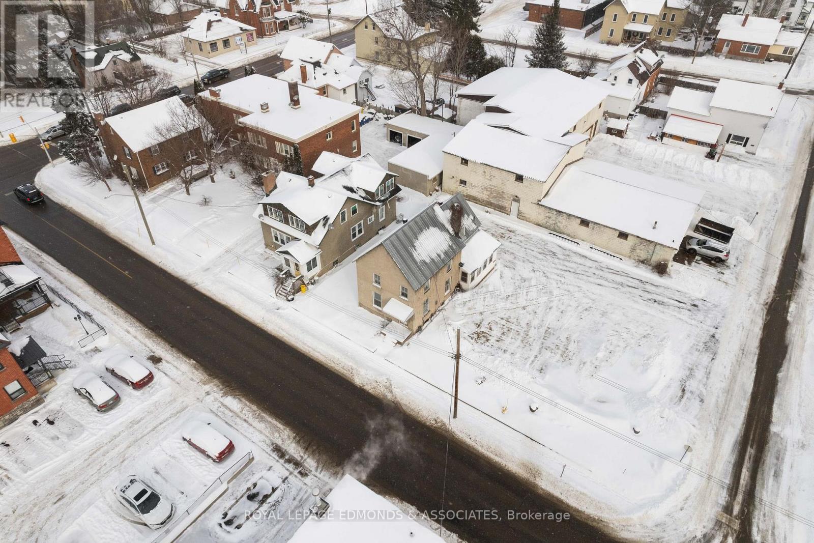 231 CECELIA STREET, Pembroke, Ontario