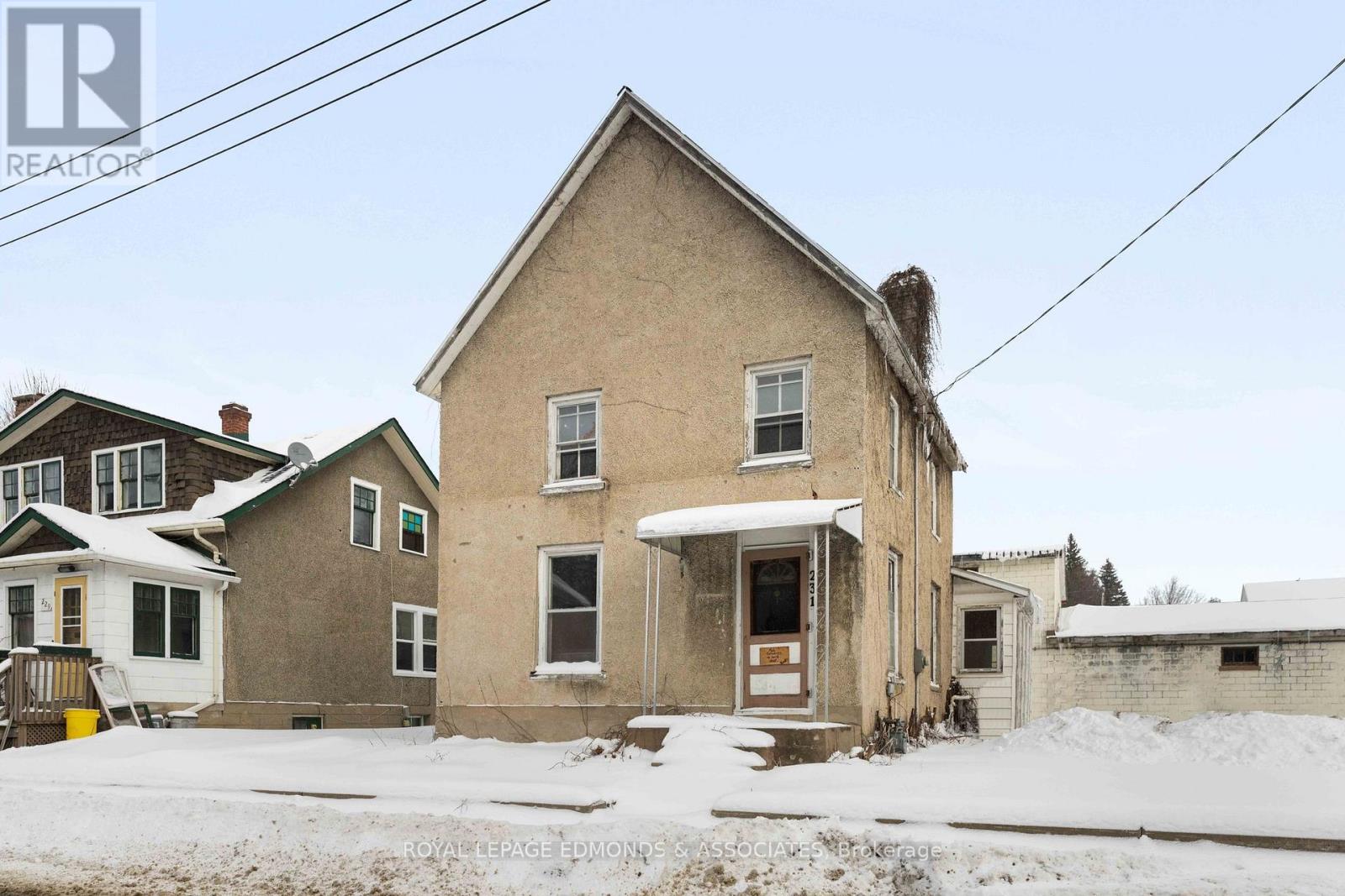 231 Cecelia Street, Pembroke, Ontario  K8A 1R8 - Photo 5 - X12566524