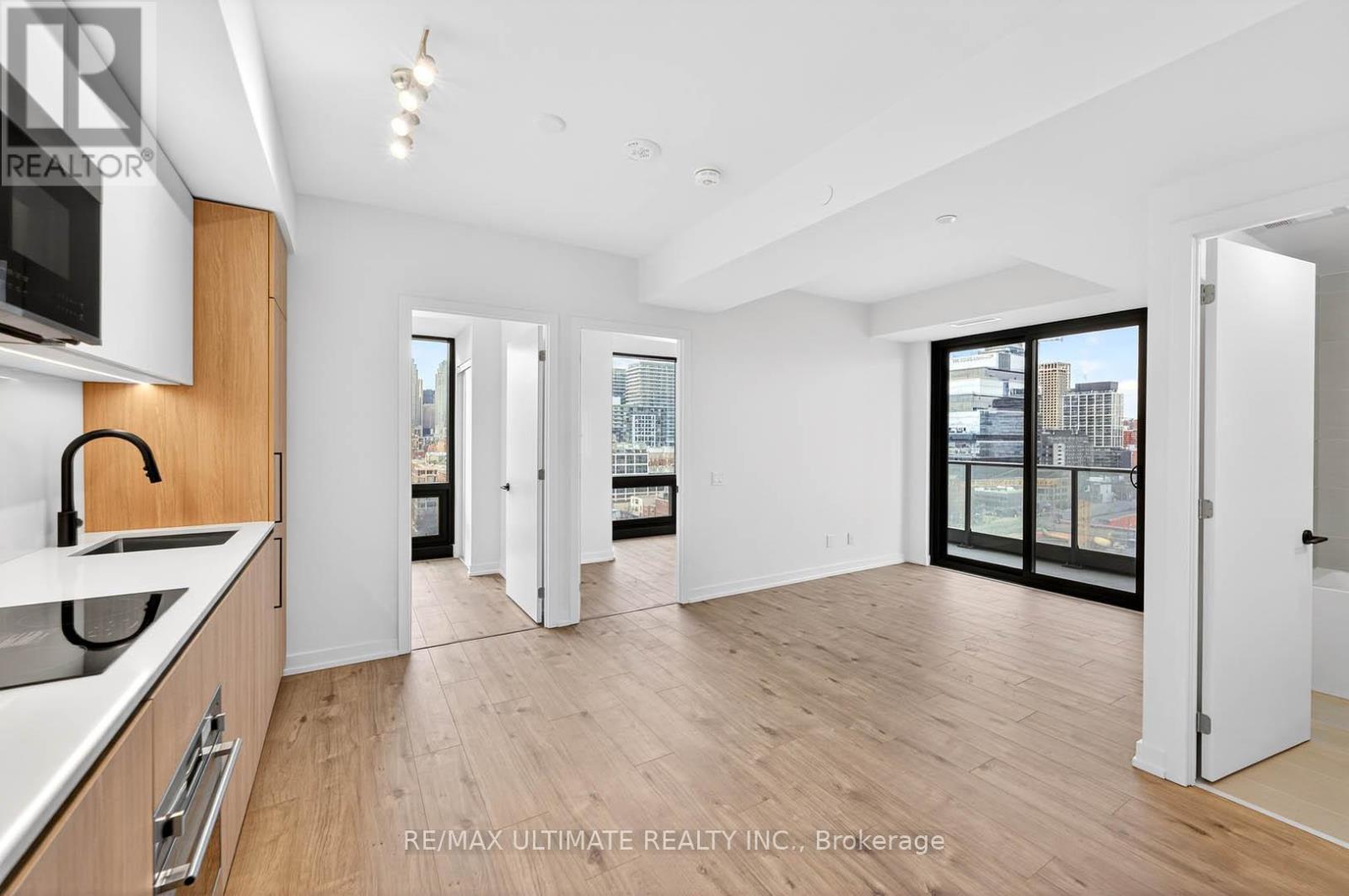 1308 - 35 Parliament Street, Toronto, Ontario  M5A 1G1 - Photo 4 - C12597098