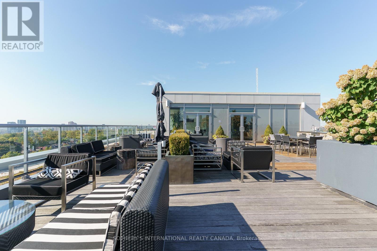 707 - 835 St. Clair Avenue W, Toronto, Ontario  M6C 0A8 - Photo 25 - C12597100