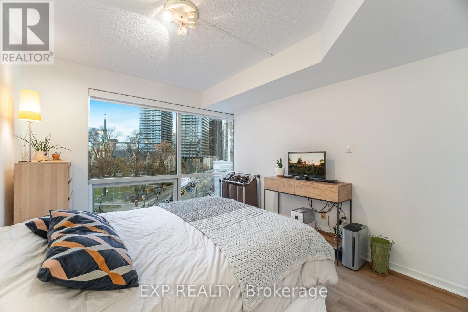 617 - 1001 Bay Street, Toronto, Ontario  M5S 3A6 - Photo 13 - C12597110