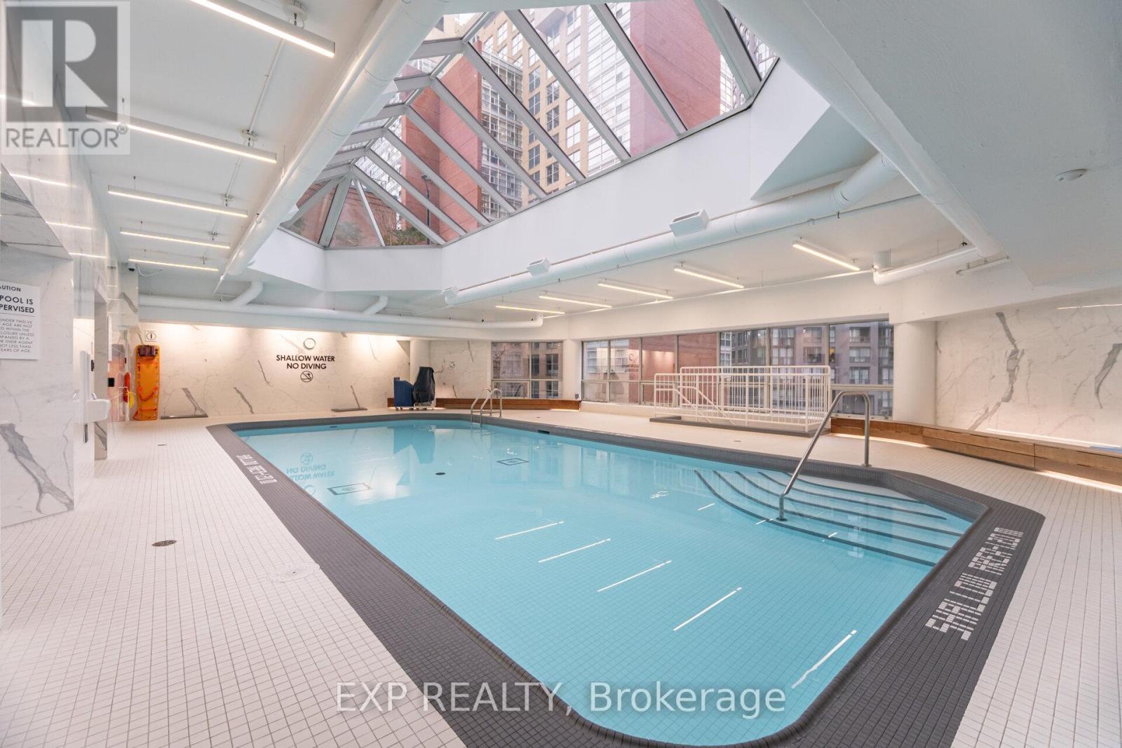 617 - 1001 Bay Street, Toronto, Ontario  M5S 3A6 - Photo 29 - C12597110