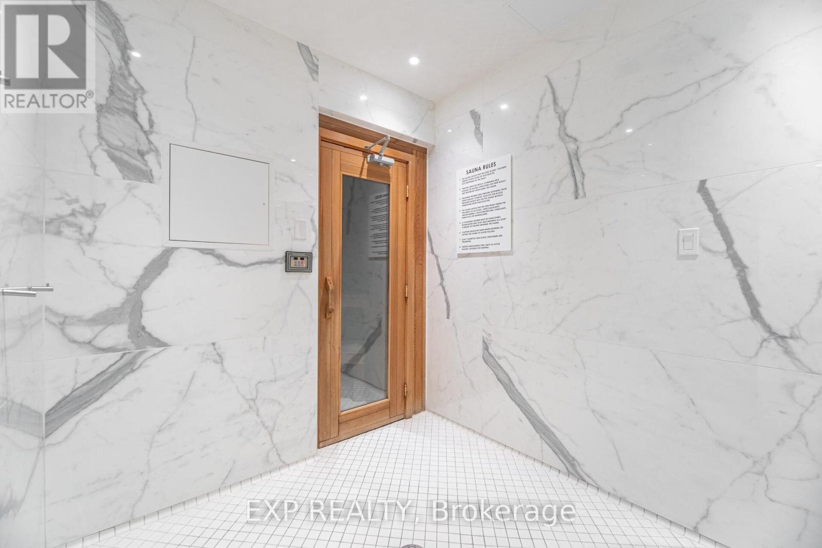 617 - 1001 Bay Street, Toronto, Ontario  M5S 3A6 - Photo 32 - C12597110