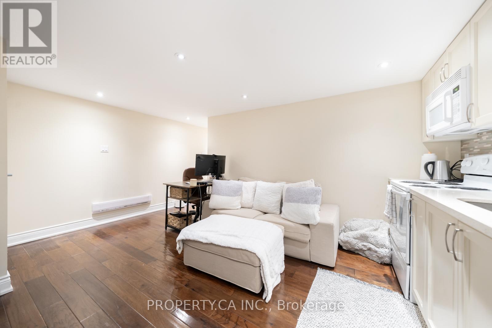 7 - 963 Avenue Road, Toronto, Ontario  M5P 2K9 - Photo 5 - C12597152