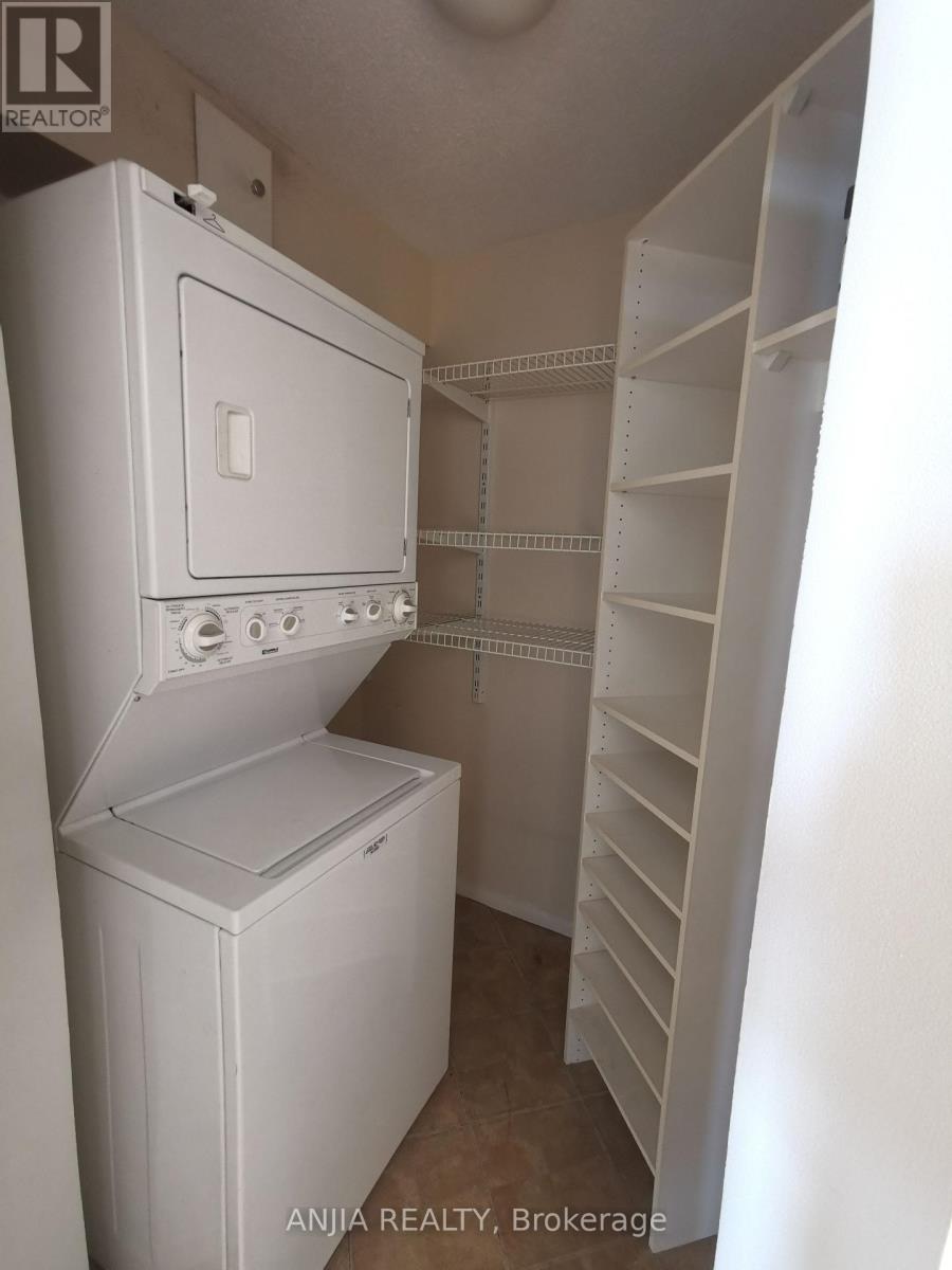 3710 - 7 Concorde Place, Toronto, Ontario M3C 3N4 - Photo 16 - C12597180