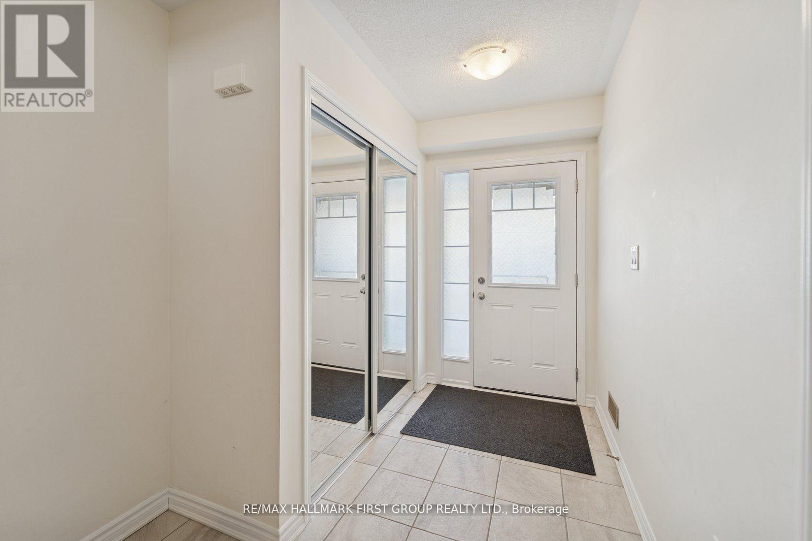 2442 Fall Harvest Crescent, Pickering, Ontario  L1X 0E8 - Photo 2 - E12597146