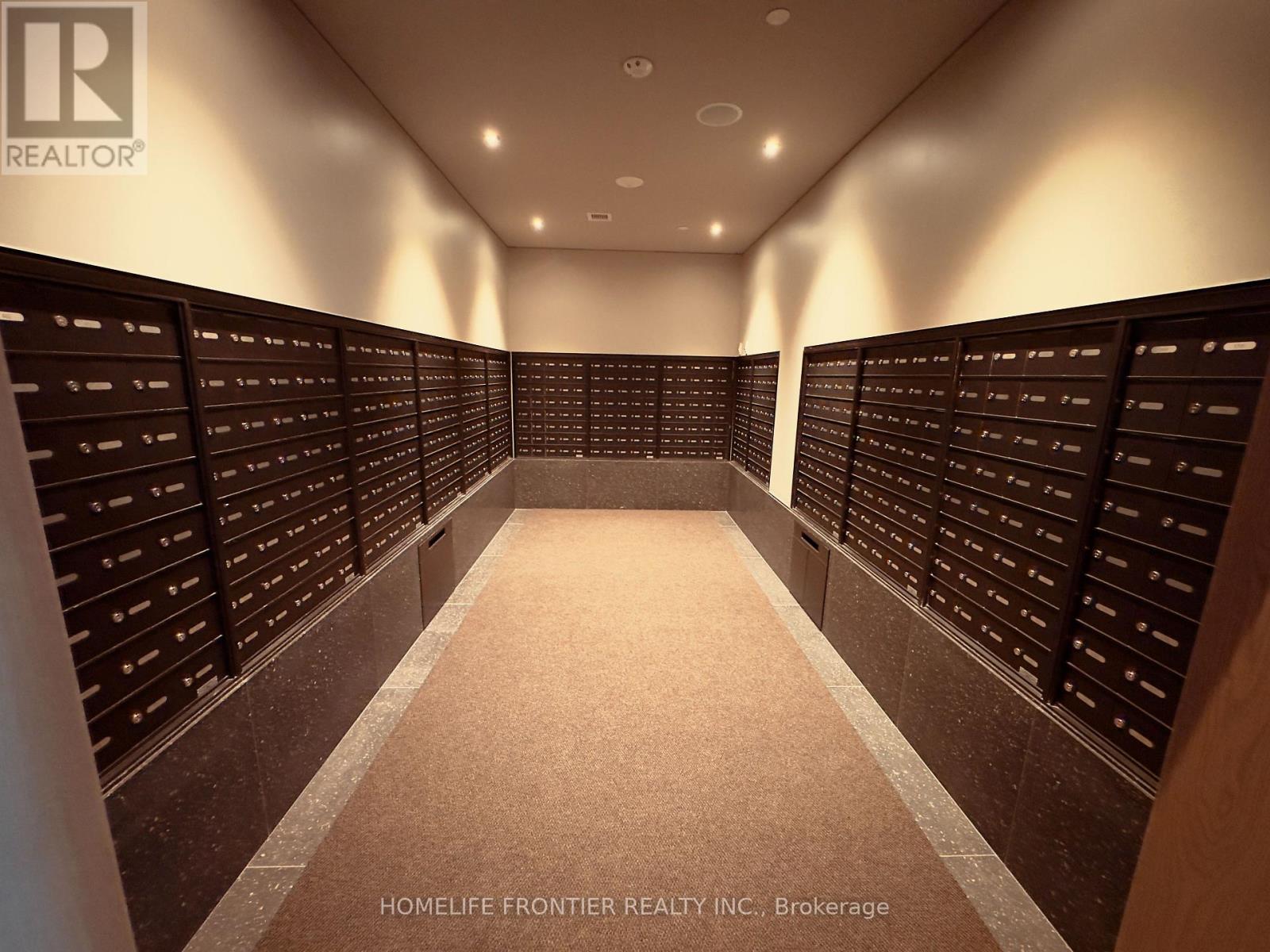 3510 - 8 Interchange Way S, Vaughan, Ontario  L4K 0R2 - Photo 9 - N12597120