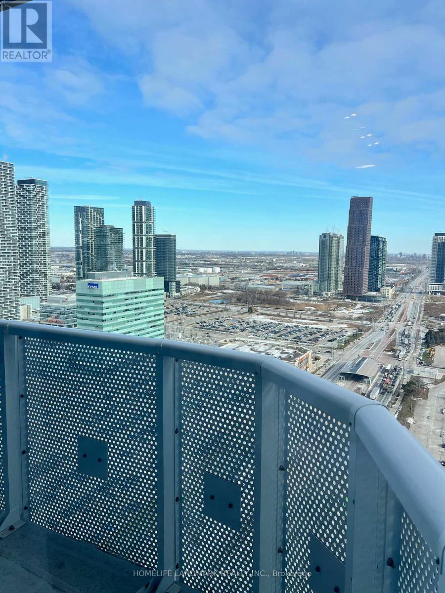 3508 - 8 Interchange Way, Vaughan, Ontario  L4K 5Z7 - Photo 7 - N12597154