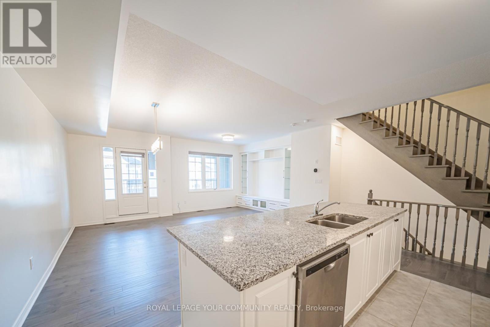 77 Ness Drive, Richmond Hill, Ontario  L4S 0K5 - Photo 10 - N12597182