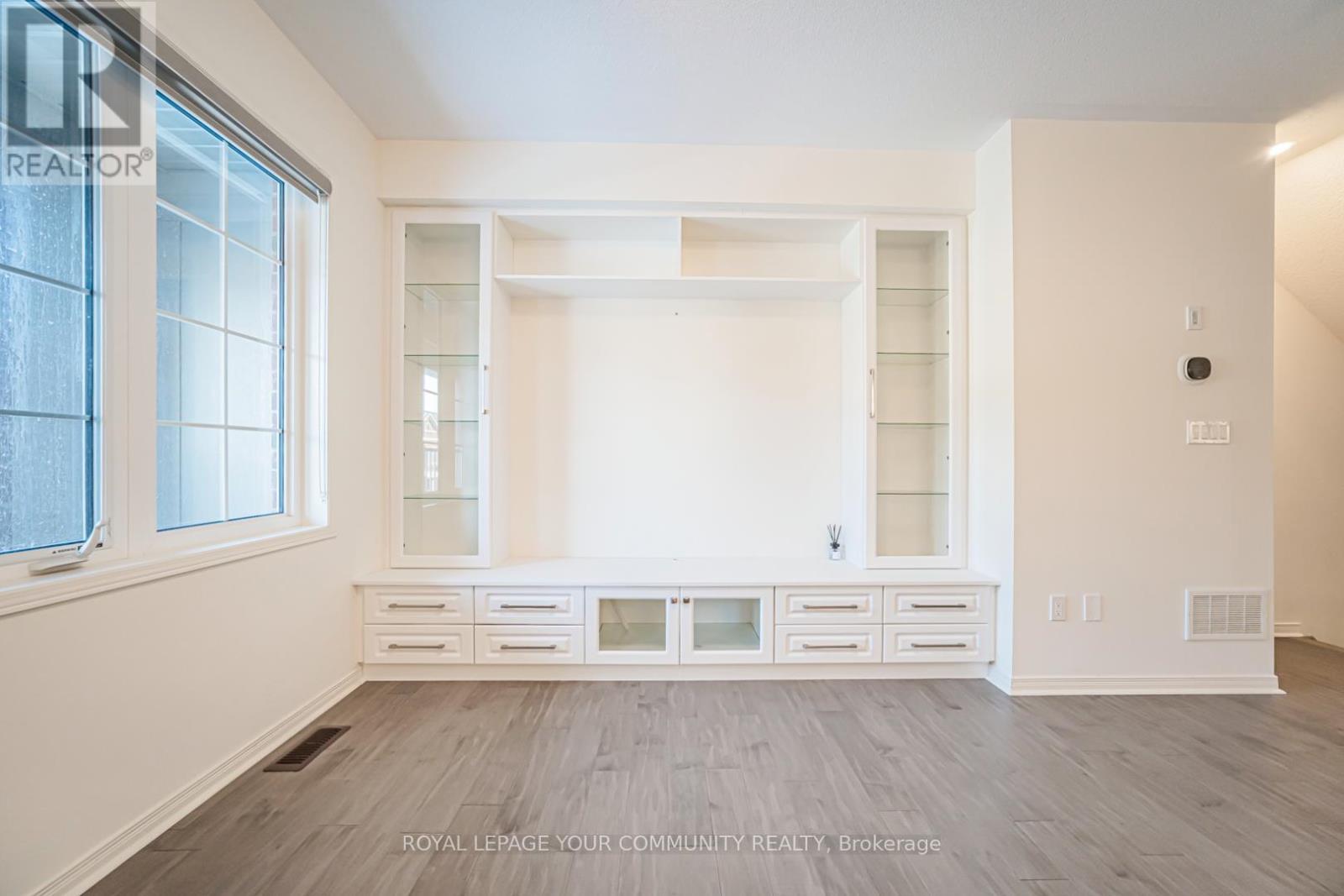 77 Ness Drive, Richmond Hill, Ontario  L4S 0K5 - Photo 7 - N12597182