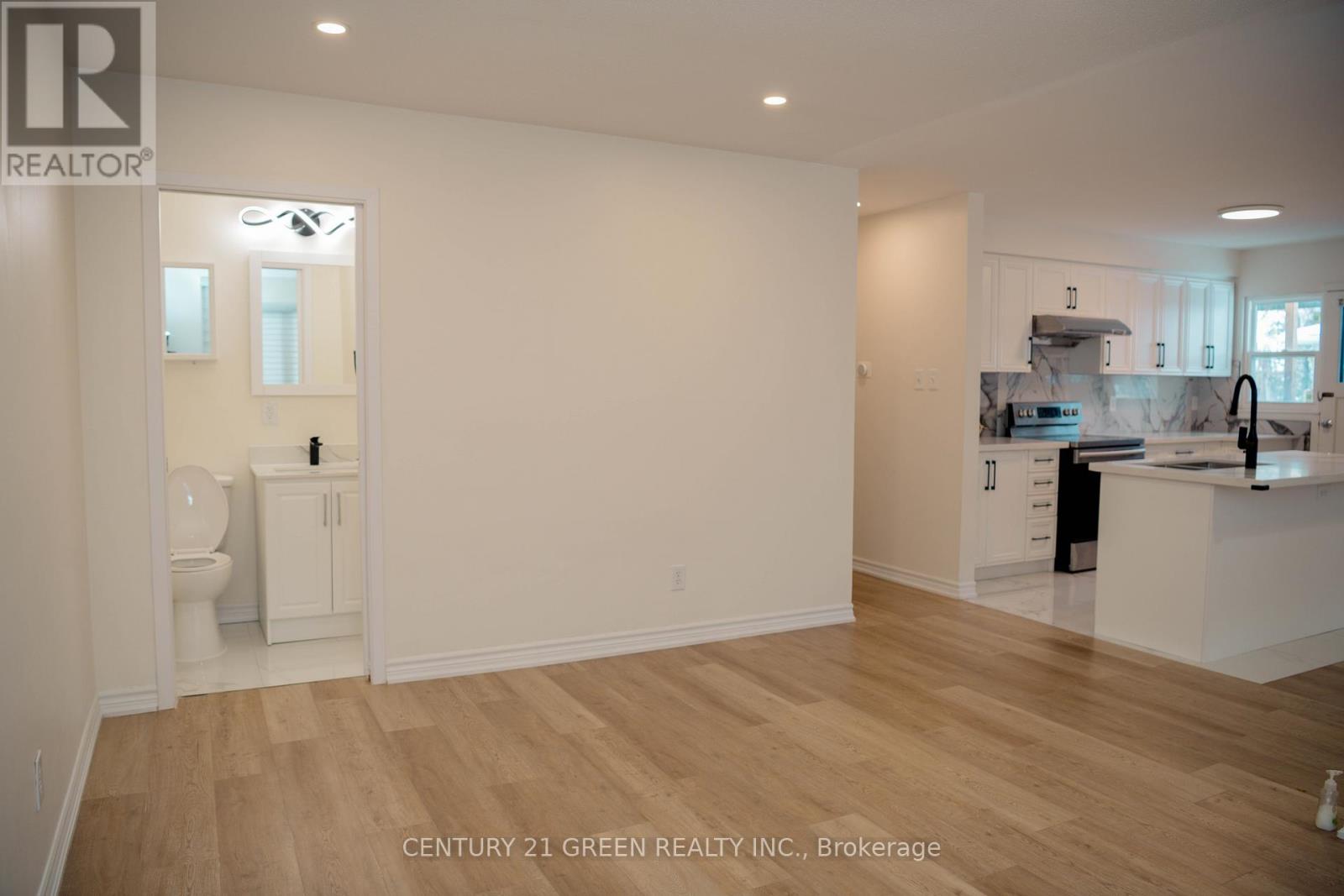 Main - 139 Rutherford Road N, Brampton, Ontario  L6V 2J4 - Photo 11 - W12585532