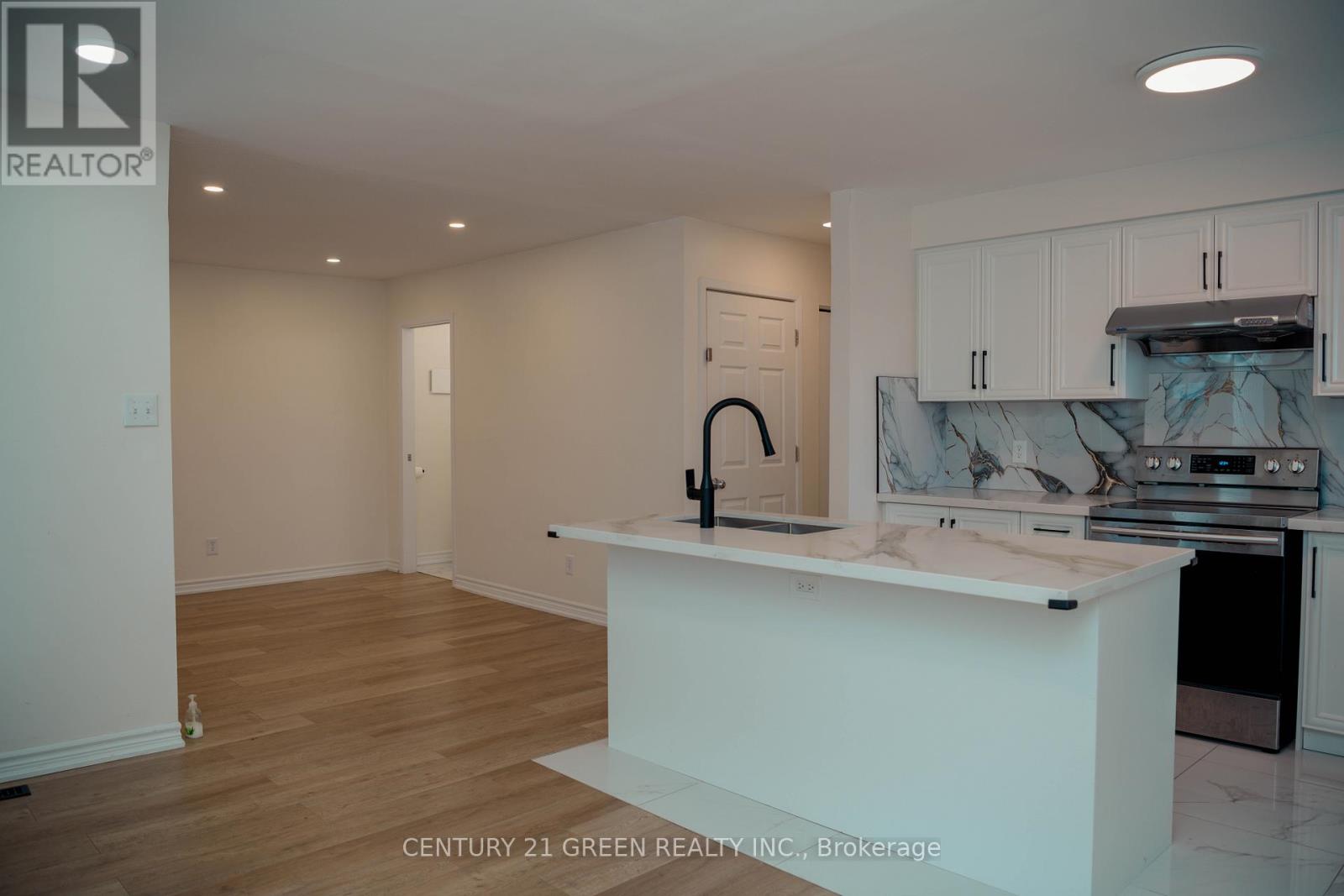 Main - 139 Rutherford Road N, Brampton, Ontario  L6V 2J4 - Photo 8 - W12585532