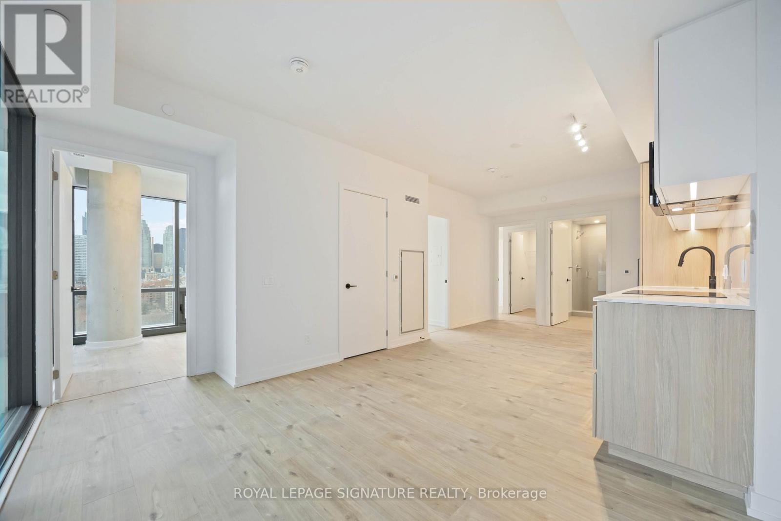 1204 - 33 Parliament Street, Toronto, Ontario  M5A 2Y2 - Photo 12 - C12596406