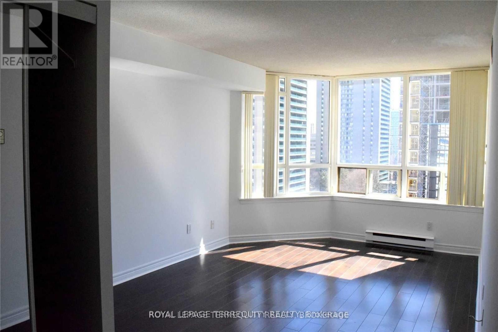 1009 - 30 Greenfield Avenue, Toronto, Ontario  M2N 6N3 - Photo 28 - C12596982