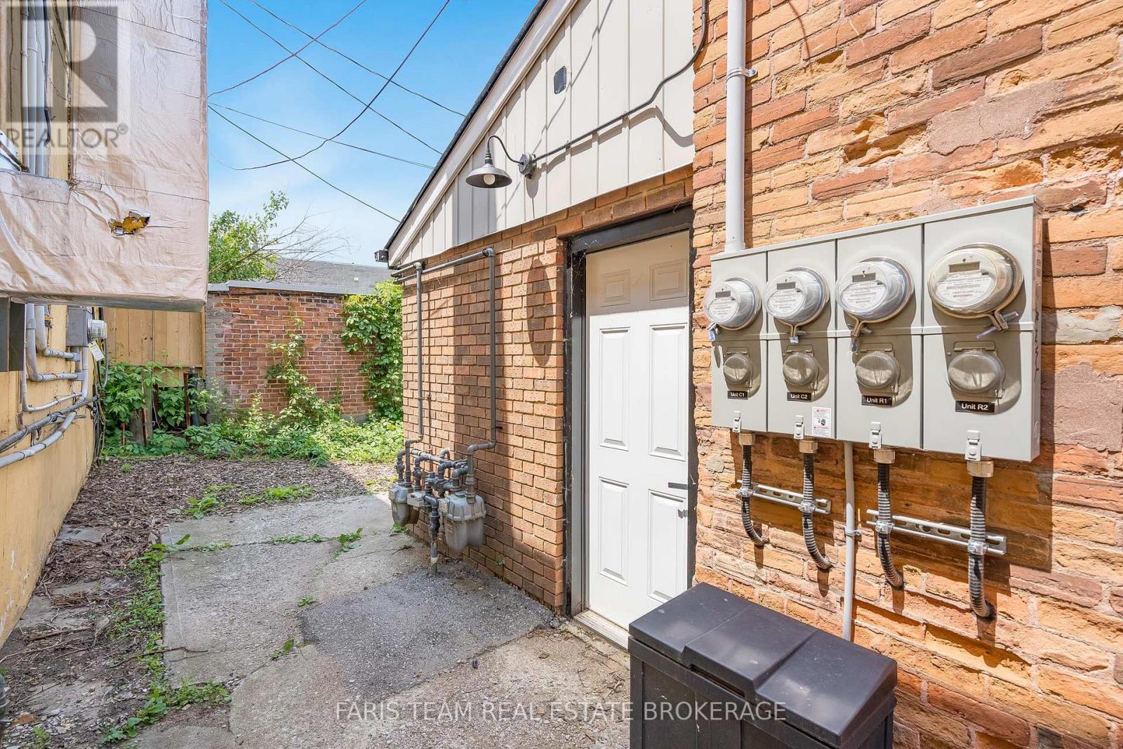 102 Main Street, Penetanguishene, Ontario  L9M 1T5 - Photo 12 - S12487171