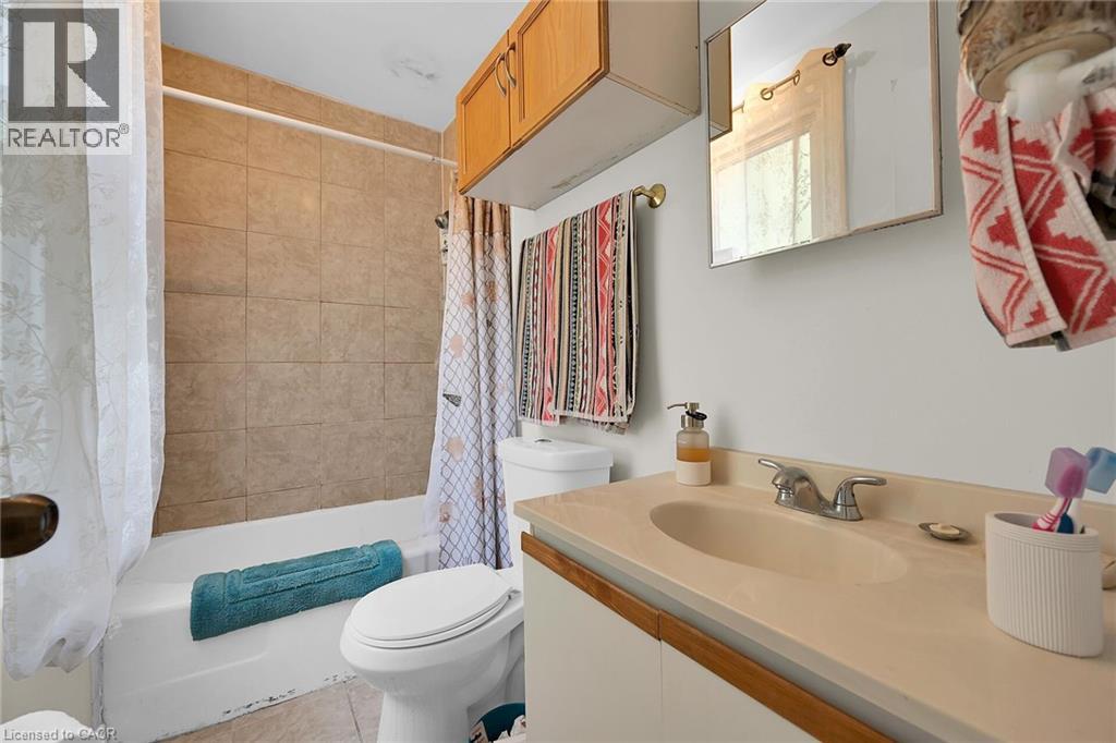 942 Upper Gage Avenue, Hamilton, Ontario  L8V 4K9 - Photo 15 - 40792059