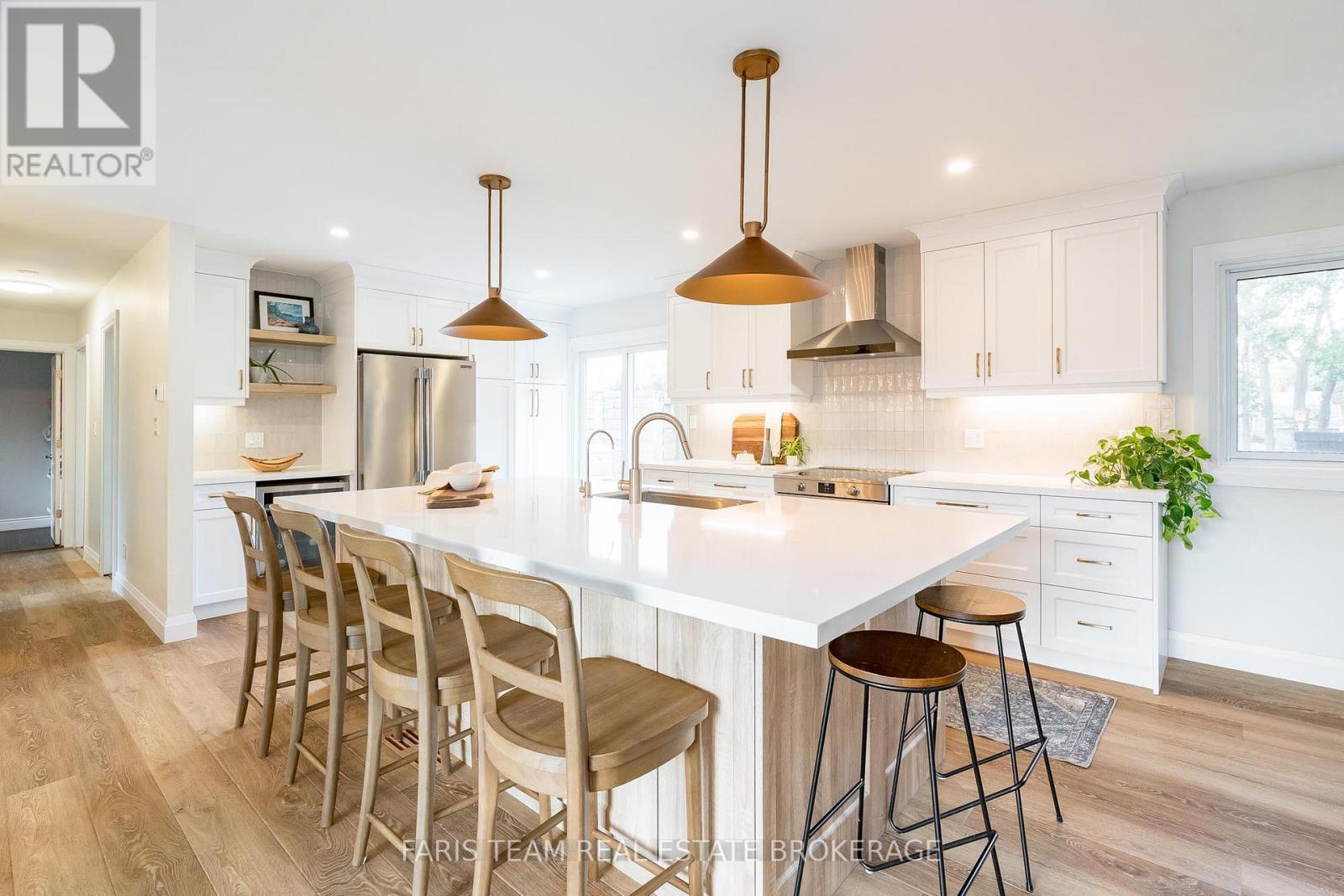 7 Gowan Road, Oro-Medonte, Ontario  L0L 2L0 - Photo 10 - S12584692