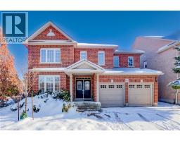 169 FALCONRIDGE Drive, Kitchener, Ontario