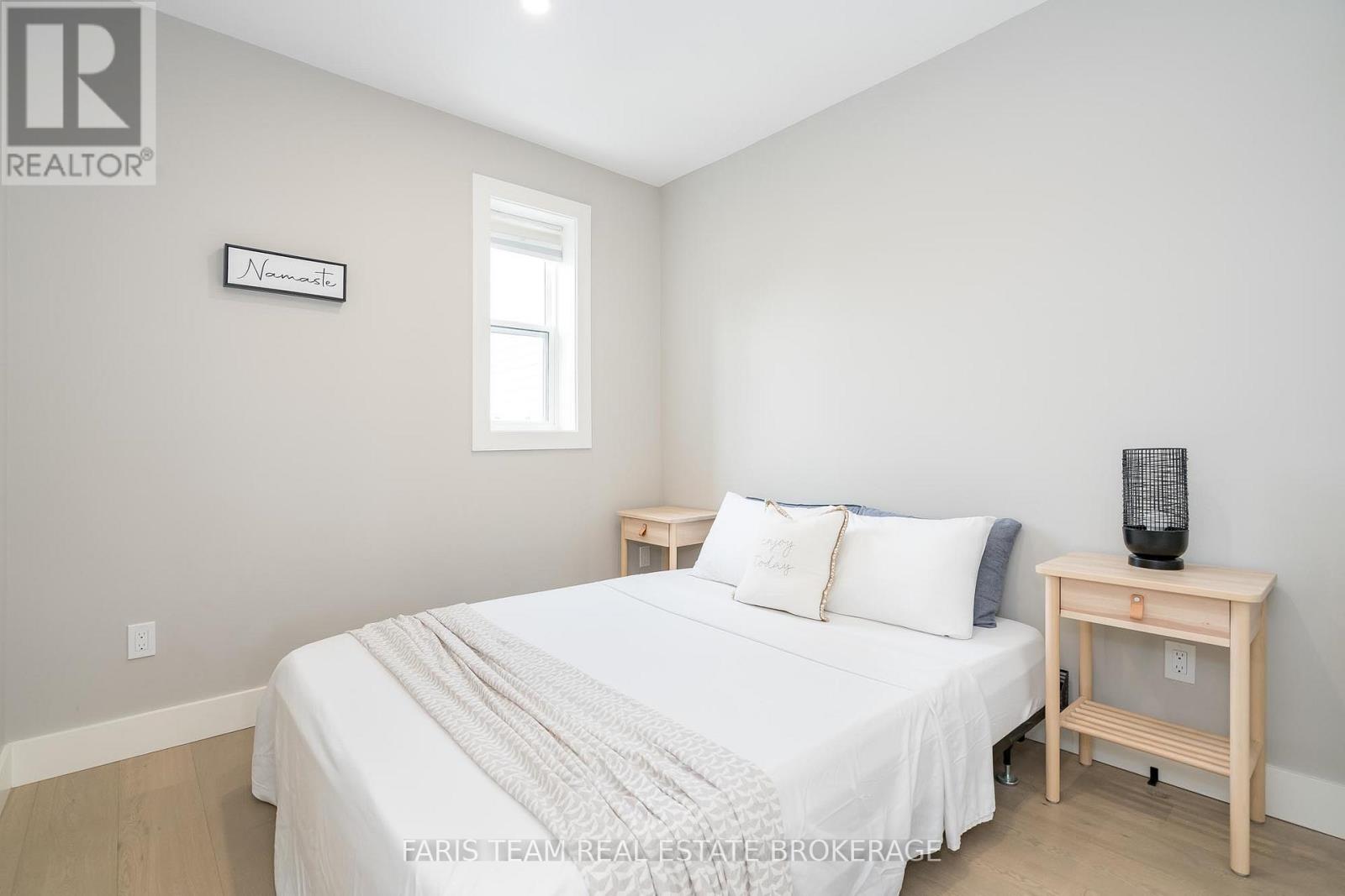 102 Main Street, Penetanguishene, Ontario  L9M 1T5 - Photo 35 - S12487171