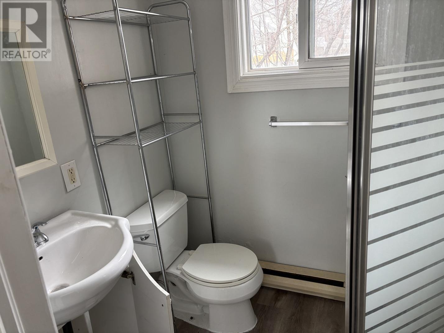 168 Hudson St, Sault Ste. Marie, Ontario  P6A 1T4 - Photo 9 - SM253207