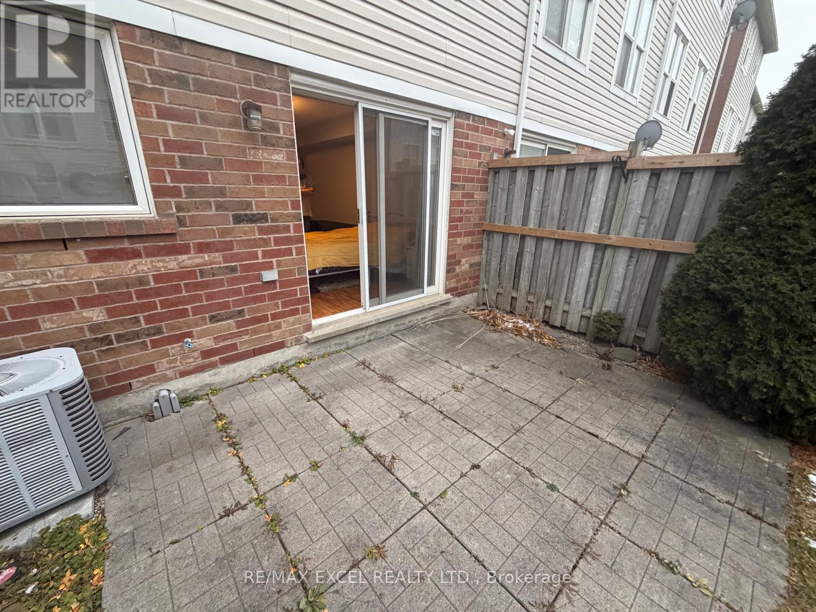 161 - 5980 Whitehorn Avenue, Mississauga, Ontario  L5V 2Y3 - Photo 10 - W12597094