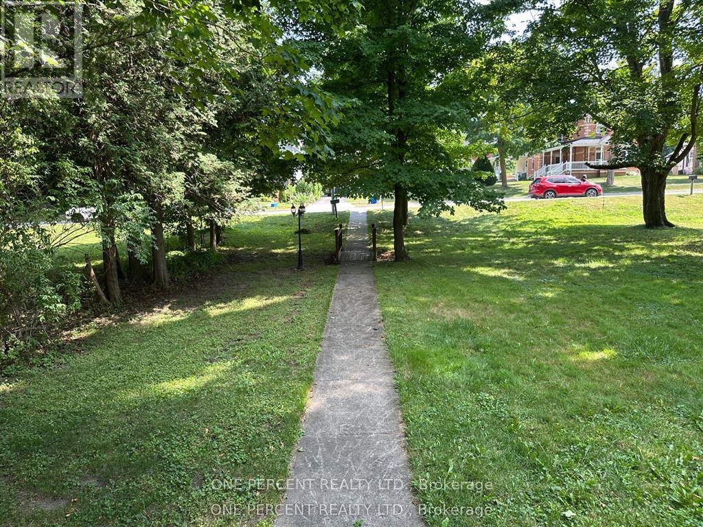 7 Second Avenue, Orangeville, Ontario  L9W 1H4 - Photo 46 - W12597104