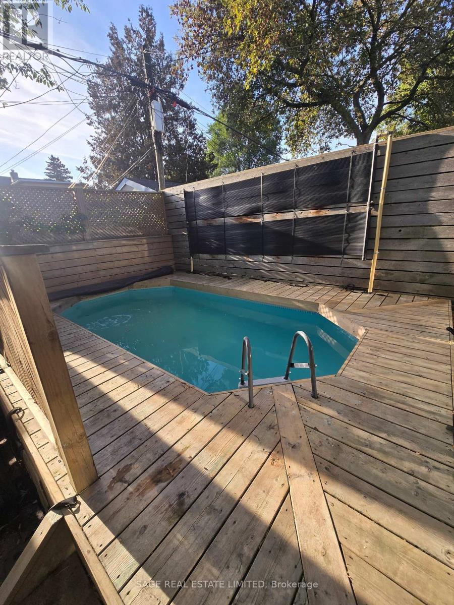 170 Silverthorne Avenue, Toronto, Ontario  M6N 3K3 - Photo 35 - W12597108