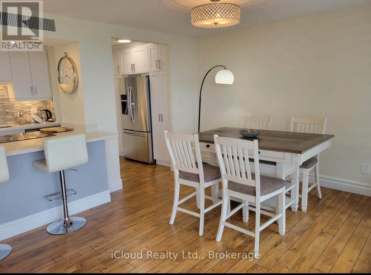 2018 - 1333 Bloor Street, Mississauga, Ontario  L4Y 3T6 - Photo 6 - W12597202