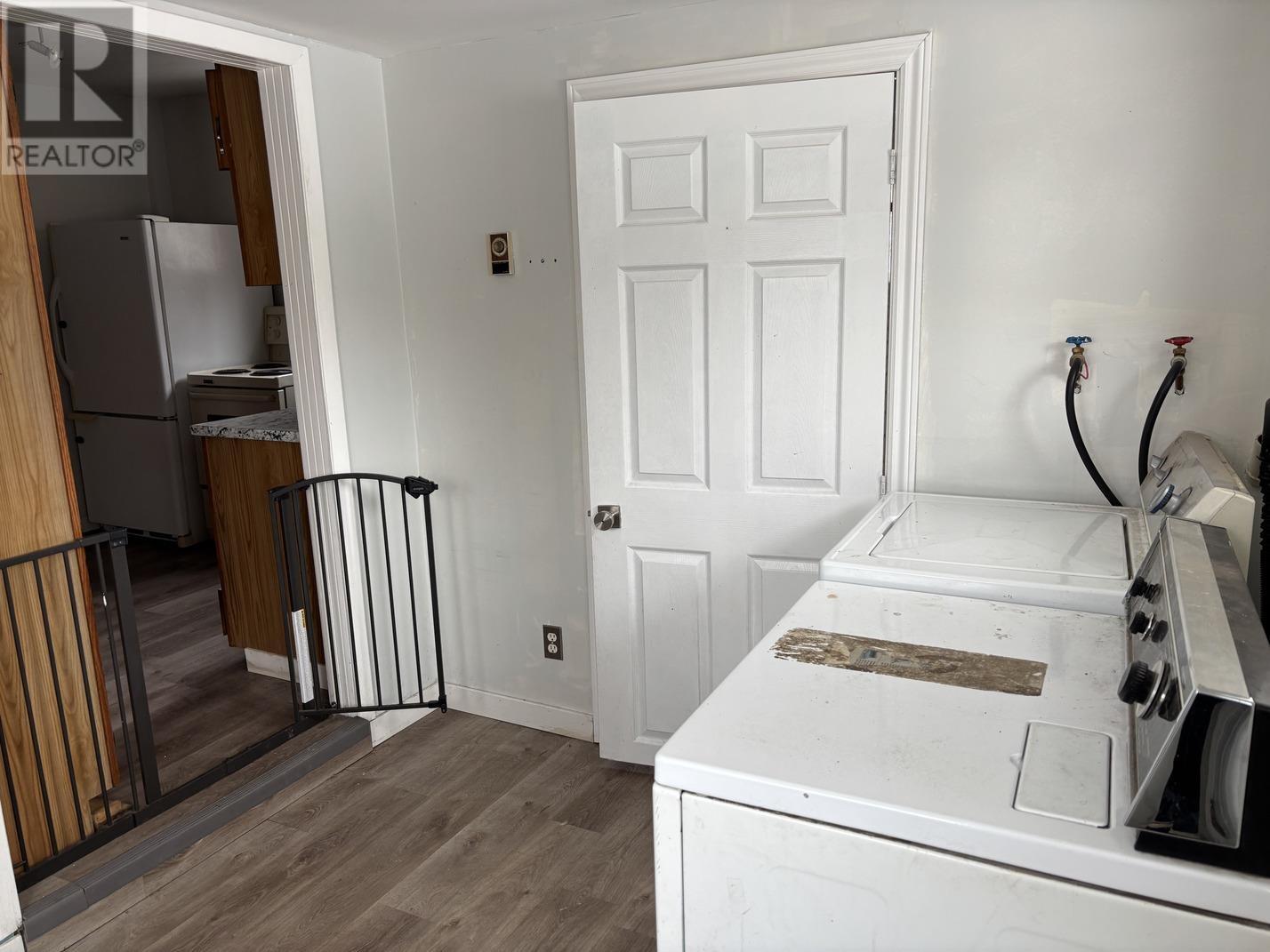 168 Hudson St, Sault Ste. Marie, Ontario  P6A 1T4 - Photo 4 - SM253207