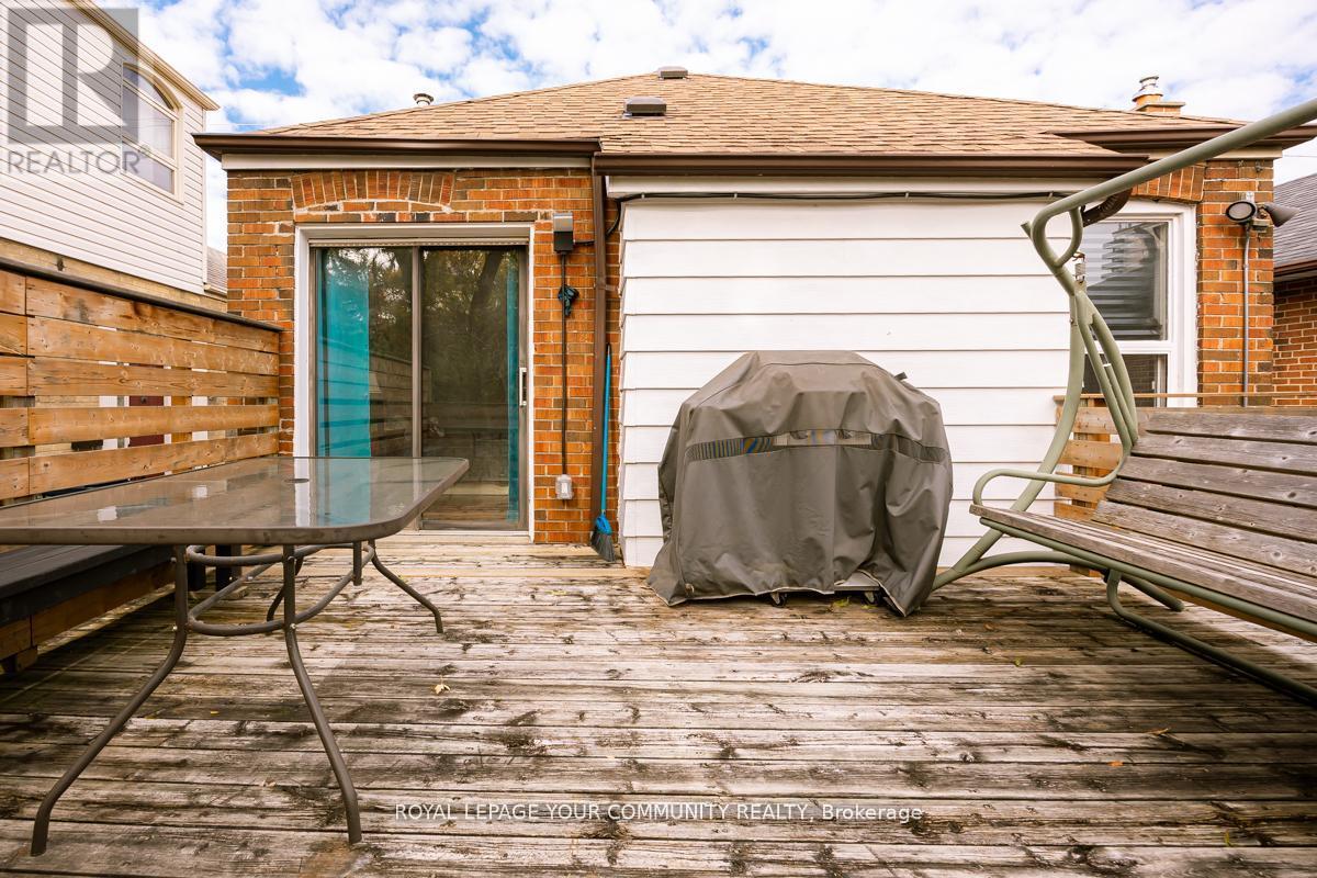 231 Church Street, Toronto, Ontario  M9N 1N9 - Photo 29 - W12597226