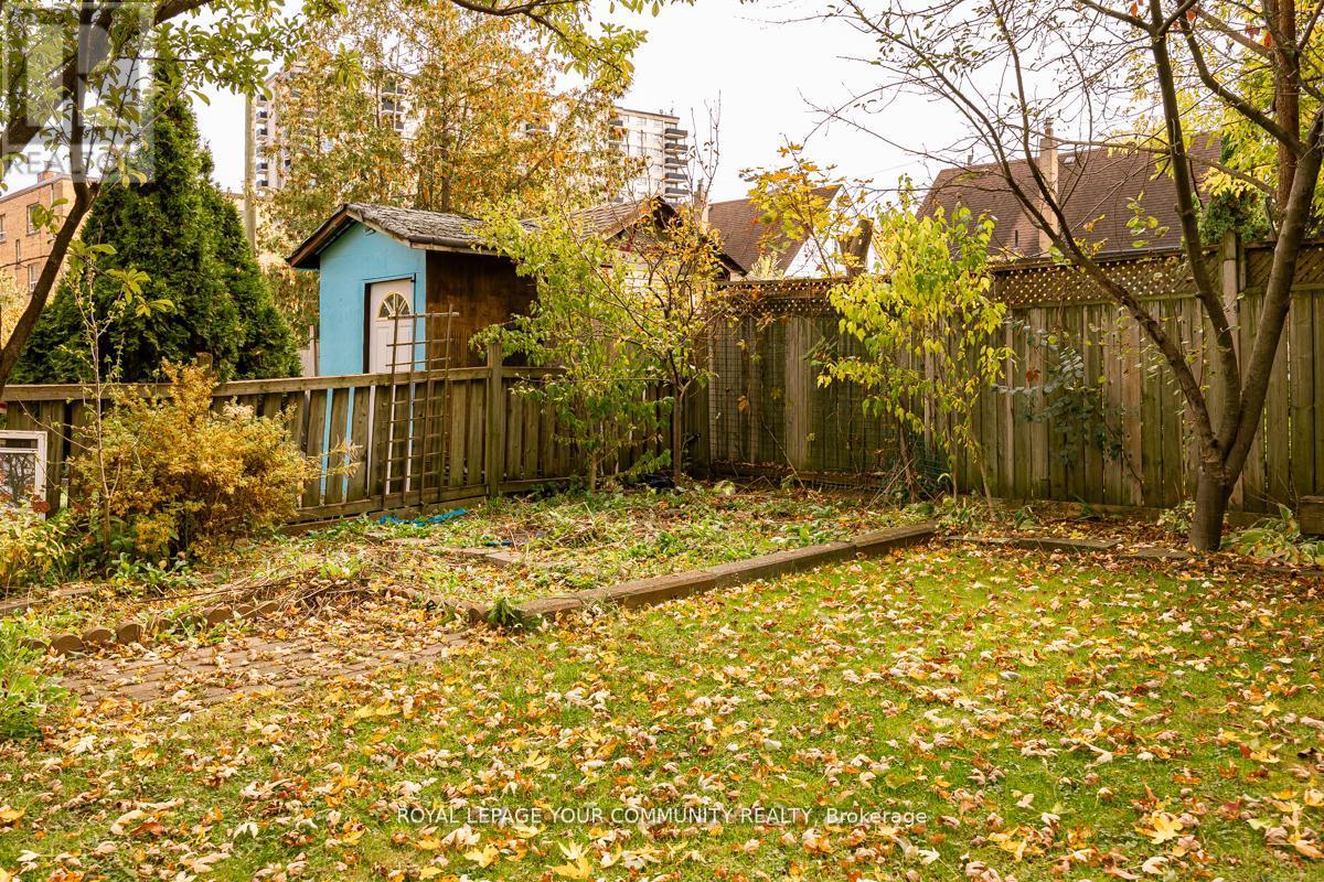 231 Church Street, Toronto, Ontario  M9N 1N9 - Photo 38 - W12597226