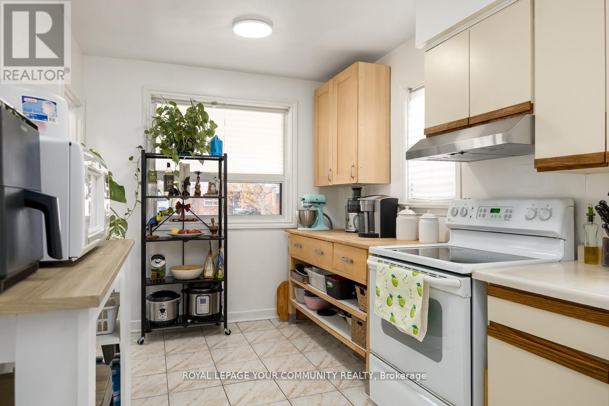 231 Church Street, Toronto, Ontario  M9N 1N9 - Photo 9 - W12597226