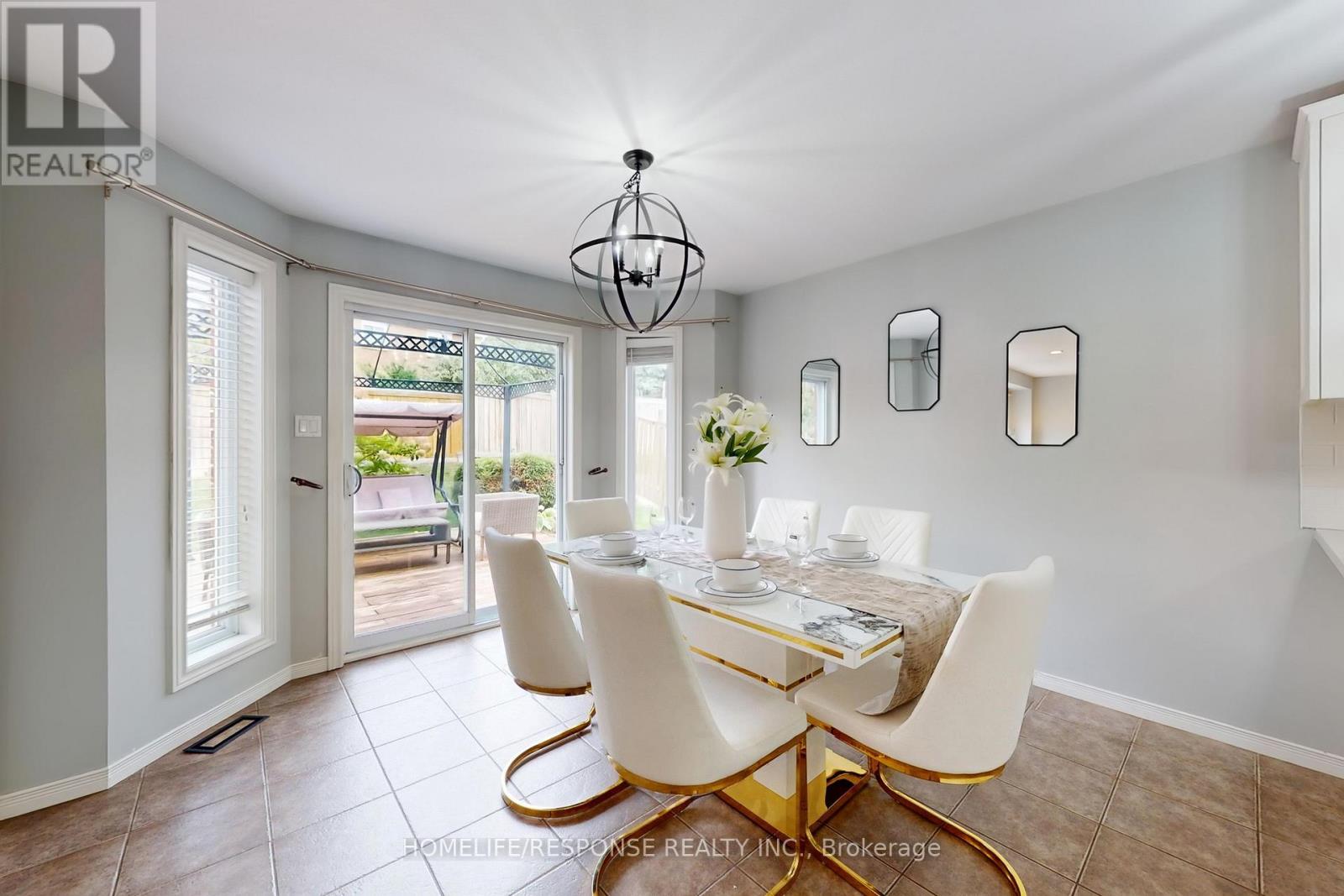 24 Murray Court, Orangeville, Ontario  L9W 0A1 - Photo 10 - W12466471