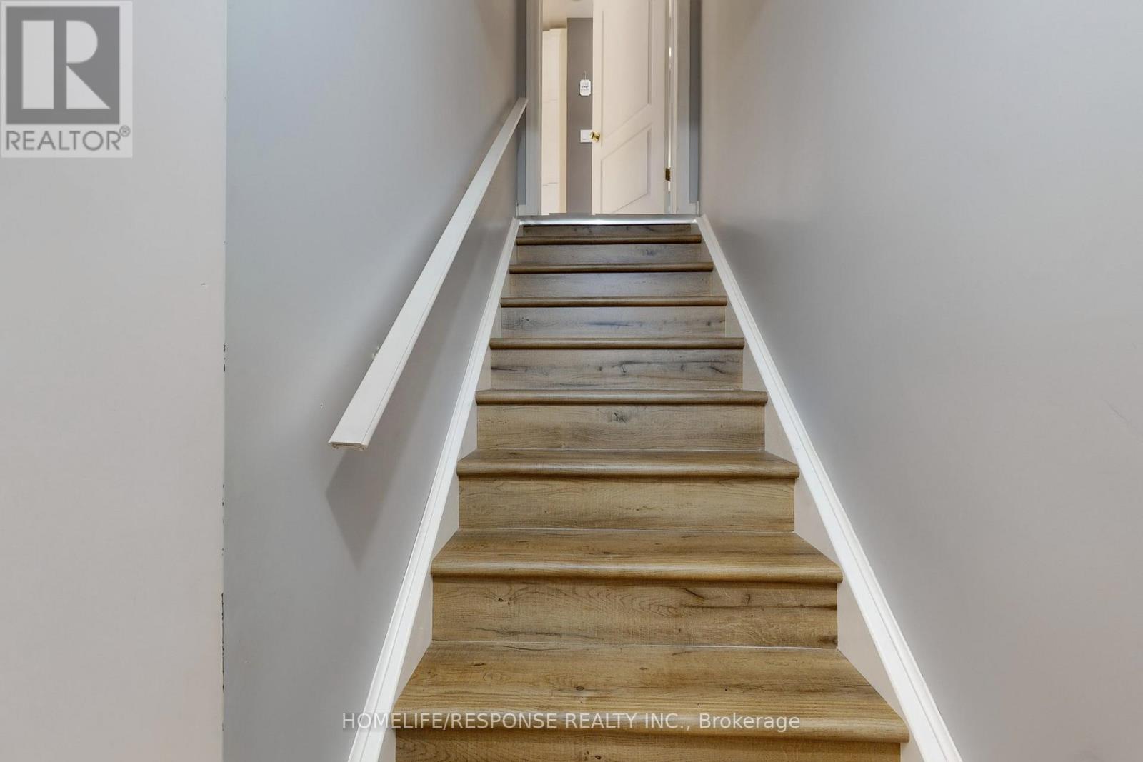 24 Murray Court, Orangeville, Ontario  L9W 0A1 - Photo 32 - W12466471