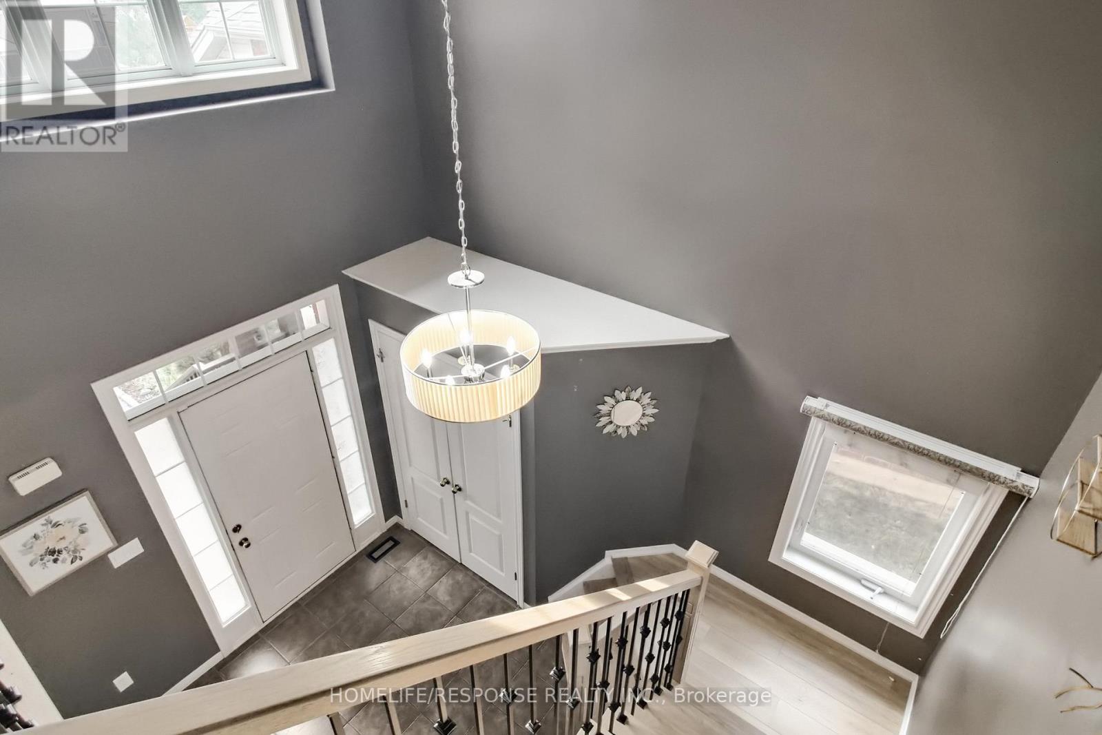 24 Murray Court, Orangeville, Ontario  L9W 0A1 - Photo 19 - W12466471