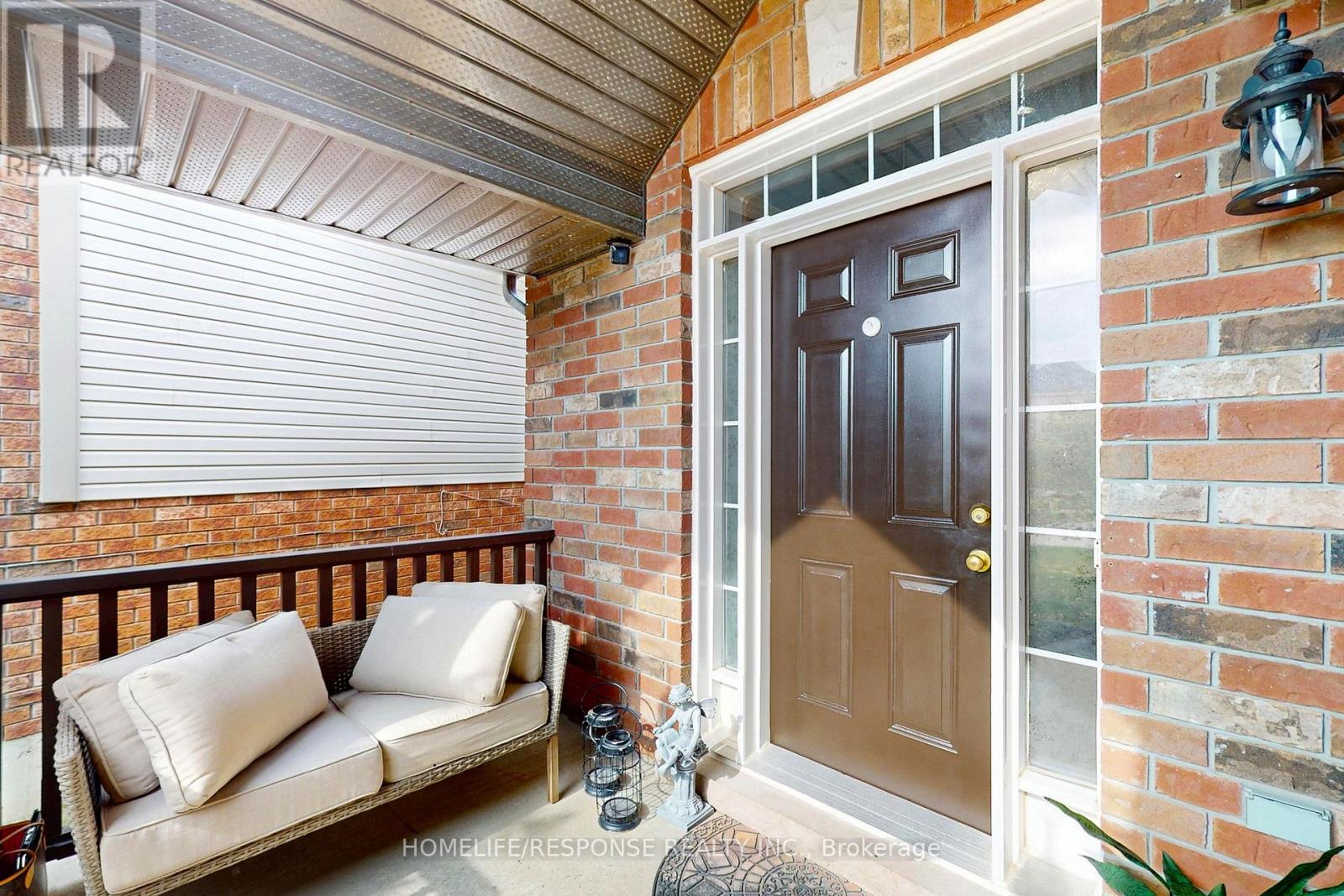 24 Murray Court, Orangeville, Ontario  L9W 0A1 - Photo 3 - W12466471