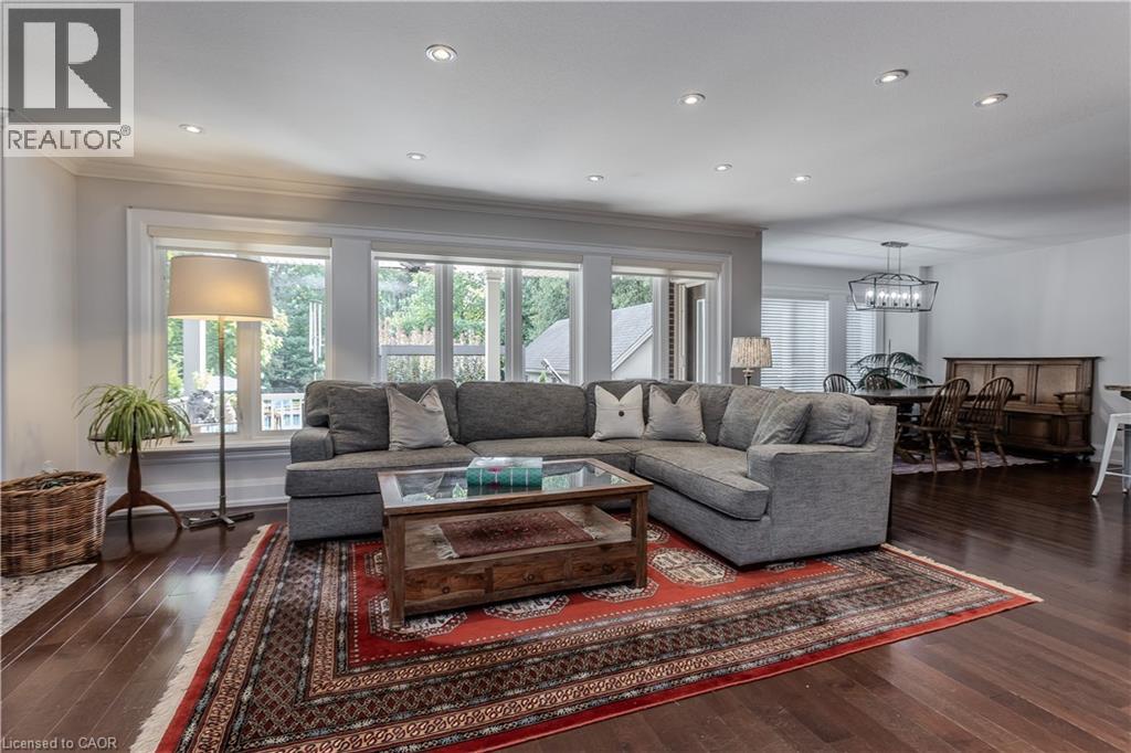 694 Cedar Avenue, Burlington, Ontario  L7T 2R7 - Photo 24 - 40772886