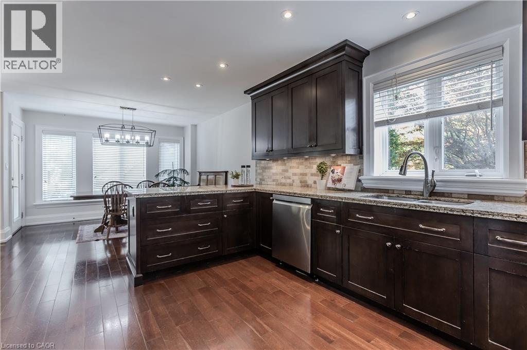 694 Cedar Avenue, Burlington, Ontario  L7T 2R7 - Photo 18 - 40772886